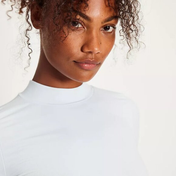 Free People Rocky Seamless Turtleneck Color Ice White Size XS/S - Picture 6 of 6